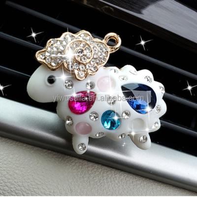 China New China-chic Alloy Bling Crystal Sheep Car Decoration Ornament Car Air Vent Outlet Clip Air Freshener Fragrance Aromatherapy Diffuser for sale