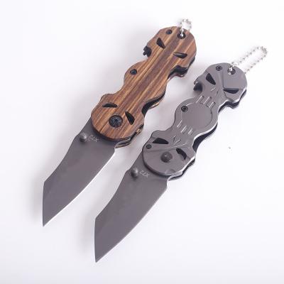 China Color box ready to ship portable main chain knife pocket knife professional mini stainless steel knife for sale