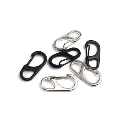 China Classic Alloy Mini Carabiners Backpack Hook Clasp Mini Snap Hook Clip Retail Industry Key Chain Zinc Alloy for sale