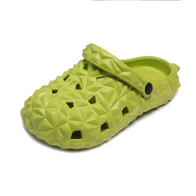 China Latest Fashion Trend Fashion Ladies Slippers Summer Croc Beach Waterproof Indoor Indoor Outdoor Sandals Slip On Sandals For Women for sale