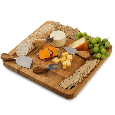 China Wholesale Sustainable Organic Natural Kitchen Bread Extra Large Bamboo Cheese Cutting Board for sale