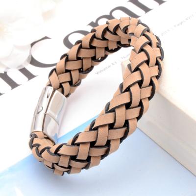 China FASHIONABLE Popular Men's Cowhide Bracelet Retro Punk Style Retro Buckle Titanium Steel Jewelry Bracelet Cowhide Punk Bracelet for sale