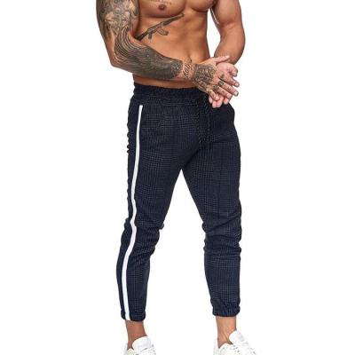 China Custom Made Anti Shrink Sweatpants, High Quality Padded Sports Tracksuit For Cold Weather Winter Mens Jogger Pants for sale