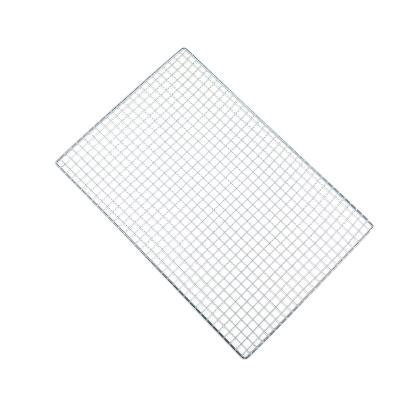 China Dustproof outdoor disposable barbecue net wholesale household barbecue net piece Japanese and Korean square galvanized for sale