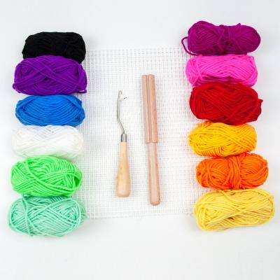 China Convenient Blanket Yarn Cutter with Mesh Canvas and Yarn Kit for sale