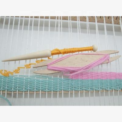 China Convenient Wooden Shuttle and Tapestry Weaving Spool for sale