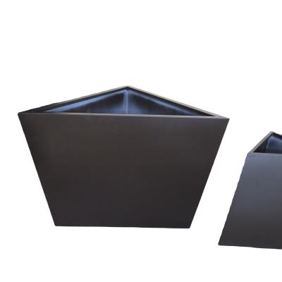 China Hot Selling Special Waterproof Metal Container Boxes Outdoor Planter Stand Decor Flower Pot for sale