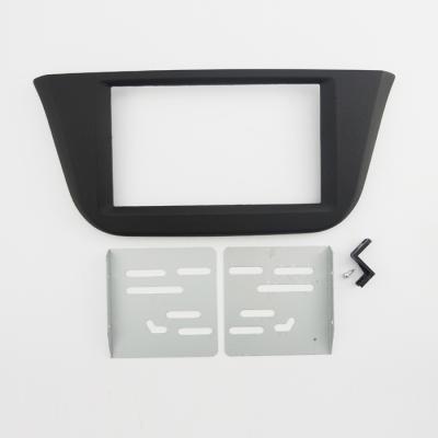 China Good Quality ABS Yelew YE-IV 002 Radio Fascia For IVECO Daily Stereo Fascia 2014+ Dash CD Trim Installation Kit for sale