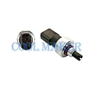 China AC Pressure Switch Sensor For Mercedes Benz W163 W203 W211 W219 W463 2038300372 2038300472 CP046G TSP0435071 25*20*20CM for sale