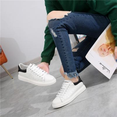 China Fashion Trend 2021 Sell Well New Type White Classic Wild Board Shoes Casual Shoes Women for sale