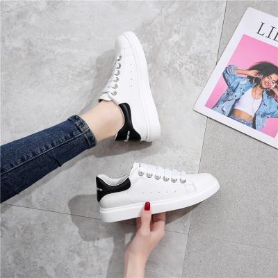 China Wholesale High Quality Classic Fashion Trend Board Shoes Stylish Women's Shoes Sports for sale