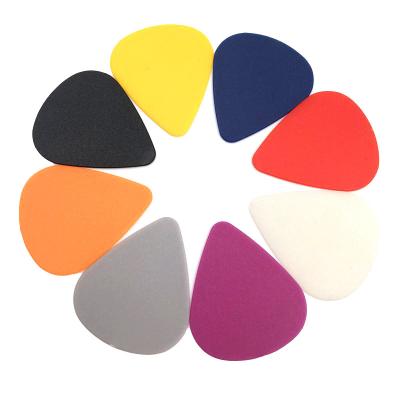 China Good Quality Colorful Wholesale Ready Stock GUITAR Can Make Brand Logo 0.46mm 0.71mm Flow Custom Guitar Picks for sale