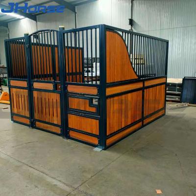 China Farms Temporary Shelter Plank Door Pipe Portable Outdoor Stable Horse Stalls With Roof for sale