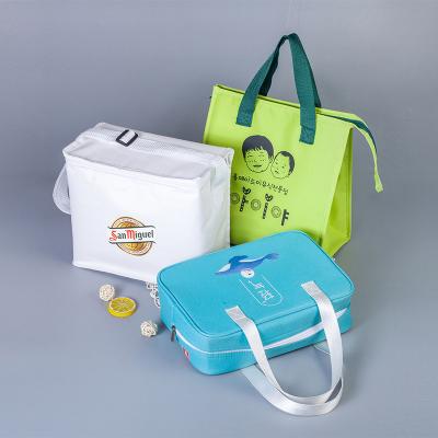 China New Customized Good Quality Waterproof Insulated Thermal Nonwoven Portable Lunch Food Delivery Cooler Bag Promotion Wine Cooler Bag for sale