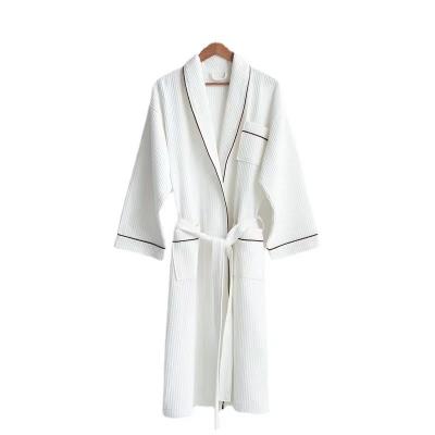 China Light-White Terry Cloth Bathrobe Hotel 100% Cotton Thermal Five Star Organic Bathrobe Long Robe For Women for sale