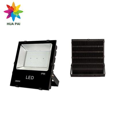 China Hot sale outdoor ip66 aluminum billboard HUAPAI waterproof 20w 30w 50w 100w 200w 300w 400w led flood light for sale