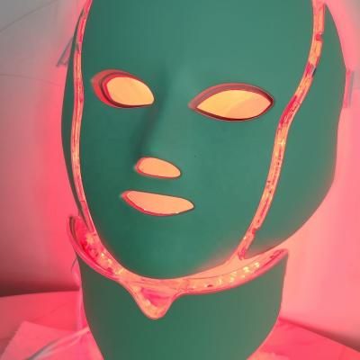 China Plastic Mask Case 7 Colors LED Light Therapy for Skin Tightening and Wrinkle Reduction for sale