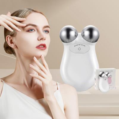 China Ergonomic Facial Toning Device for Deep Cleaning Pores at Home Office and on the Go for sale