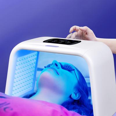 China Detox Doelgebied Gezicht Rood Licht Therapie Mask LED 7 LED Licht Gezicht Therapie met Spray Te koop