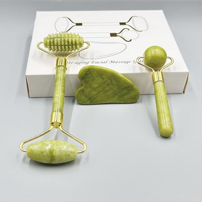 China Jade Face Roller 6 em 1 Jade Stone Facial Roller Jade Roller Gua Sha Set para Cuidados Faciais à venda