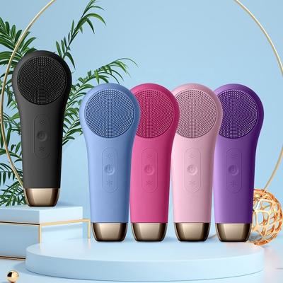 China USB Charging Electric Sonic Facial Cleansing Brush Face Scrubber with Red/Blue Light for sale