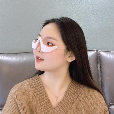 China 3D Eye Vibration LED Red Light Therapy Device Remove Eye Bags Dark Circles for sale