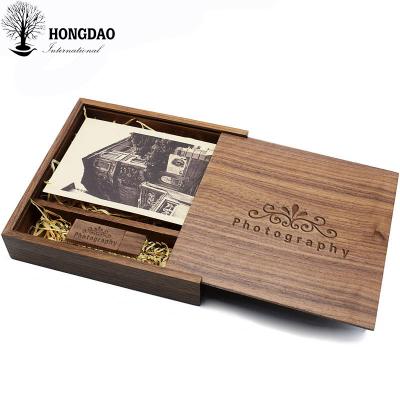 China Recycled Materials HONGDAO Color Natural Wooden Walnut Photo Wooden Box With Custom Logo for sale