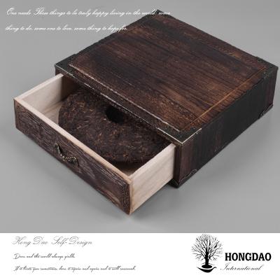 China Recycled Materials HONGDAO Japanese Paulownia Hardwood Gift Mango Or Grapes Packing Cake Boxes for sale