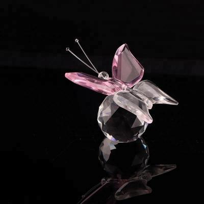 China Europe Manufacture Crystal Glass Butterfly Figurines from Europe China for wedding favors and home ornaments for sale