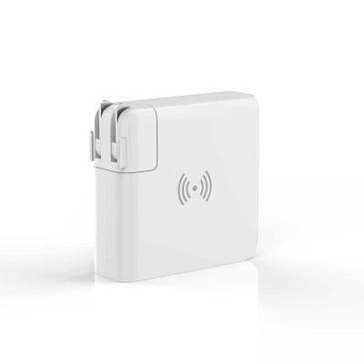 China Mobile Phone Travel Adapter Power Bank 6700mAh Wireless Charger For iPhone for sale