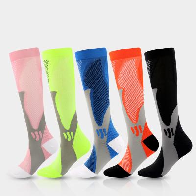 China AmazonwishPopular Athletic Socks Breathable Outdoor Football SocksCompressionsocksmen and Women Climbing Compression Stockings for sale