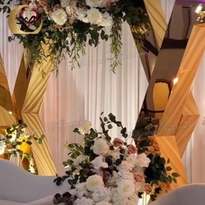 China Romantic& Elegant Geometric Shape Event Decoration Wedding Custom Display Backdrop Designs for sale