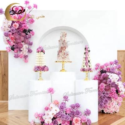 China Large Unique Romantic Wedding Different Size Gold Stainless Steel Decoration Flower Stand for sale