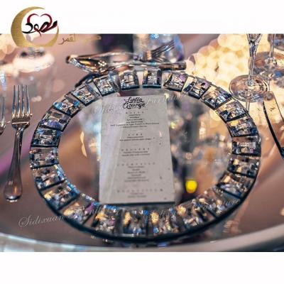 China Romantic& Stylish Commercial Hotel Furniture Customized Modern Glass Plates To Wedding for sale