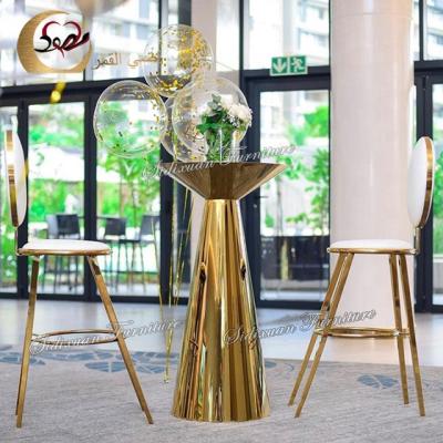 China Modern Stainless Steel Gold Cocktail Furniture Luxury Bar Table Bar Tables for sale