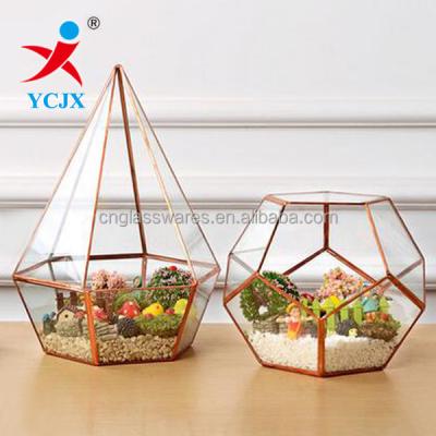 China China NEW WHOLESALE DECORATION BOROSILICATE GLASS INDOOR MINI GREENHOUSE for sale