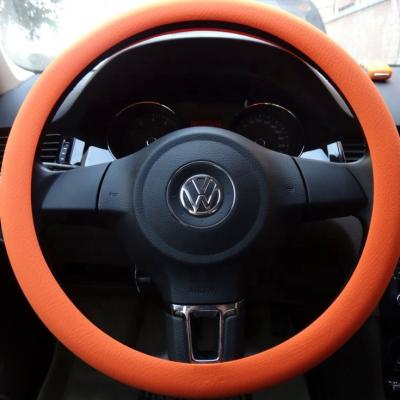 China Custom Silicone/Leather/PU Fashion Steering Wheel Covers Logo Wholesale Steering Wheel Cover Leather Steering Wheel Cover Red for sale