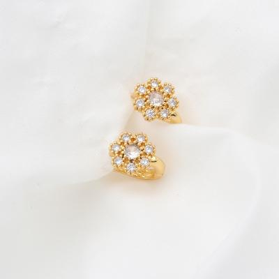 China Fashion Jewelry WARRANTY 18K GOLD PLATED EARRINGS JEWELRY Snowflake Zircon Earrings Women's Wedding Party for sale