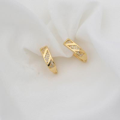 China High Quality Fashion And Exquisite Zircon 18K Gold Plated Simple Rectangle Earrings Jewelry GARAANTIIE With Three Bars for sale