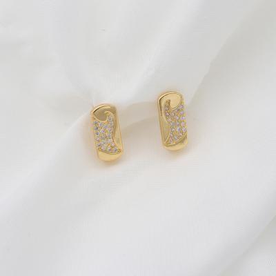 China Fashion Jewelry GARAANTIIE 18K Gold Plated Zircon Earrings For Women's Wedding Party for sale