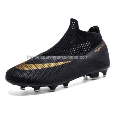 China Mens Soccer Shoes Youth Student Foot Boots Sports Soccer Training Shoes High Top Running Shoes for sale