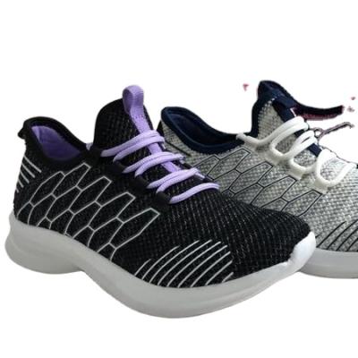 China High Quality Outdoor Breathable Running Shoes Sports Shoes , Summer Thin Children's Sports Shoes for sale