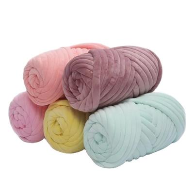 China Hot sale low price soft giant cotton tube yarn for  weaving blankets for sale