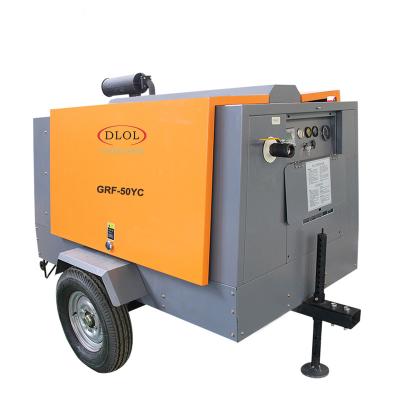 China Lubricated 400 CFM Diesel Portable Air Compressor for sale