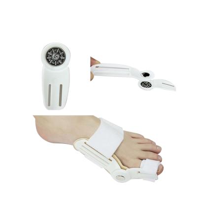 China New Products PE Adjustable Bunion Straightener Hinged Orthopedic Splints For Big Toe Corrector Gel Toe Separator for sale