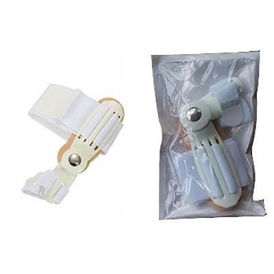 China PE 2019 Hot Silicone Toe Separator and Corrector Bunion Splint Movable, Protection and Correction of Affected Feet for sale