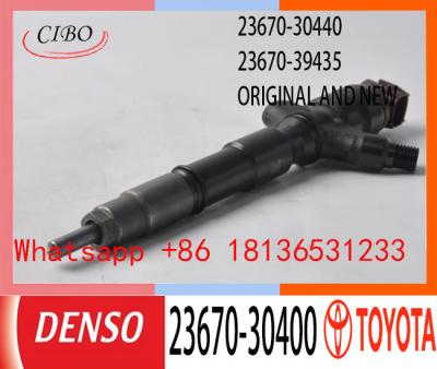 Cina DENSO Originale iniettore 23670-30440 2367030440 23670-39435 295900-0250 295900-0200 Per Toyota Hiace Dyna 1KD-FTV in vendita