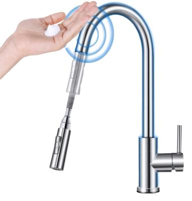 China Hot Cold Wall Mounted Single Handle Kitchen Sink Faucets Thermostatic Spray Faucet Wall Mounted Sink Faucet for sale