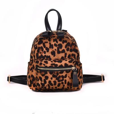 China With USB Designer Wholesale Leopard Printing Leather Backpack Mini Size Large Capacity Cross - Body Shoulder Bag For Winter for sale