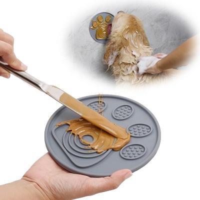 China Sustainable Pet Bathing Shower And Slow Feeder Dog Distraction Lick Pad Mat With Strong Suction To Wall for sale